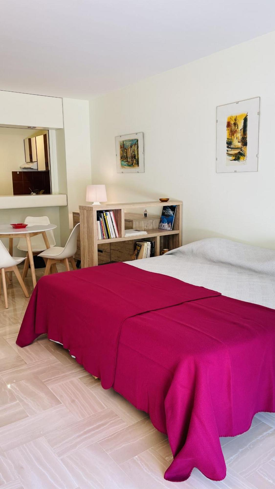 Apartment Gray D'albion Rou503 *